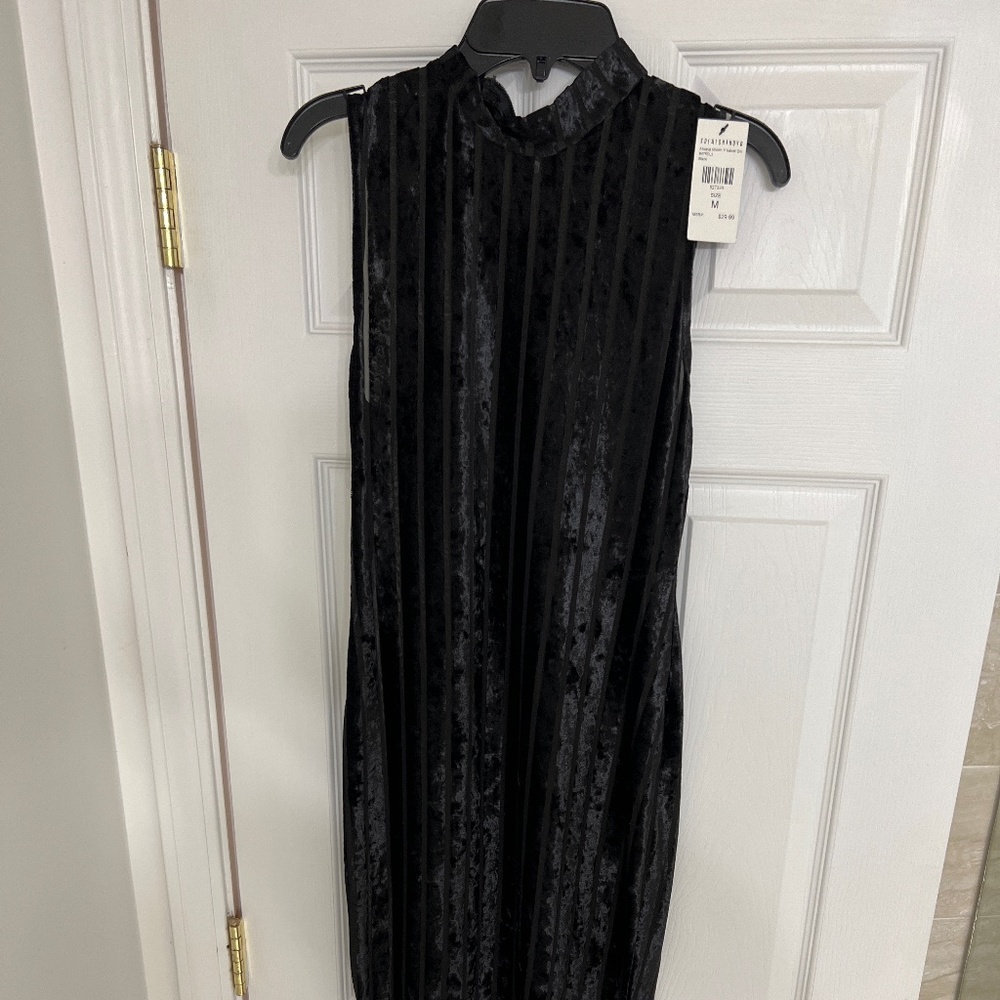 Fashion Nova Dress - Perfect Black Dress - Picture 5 of 6